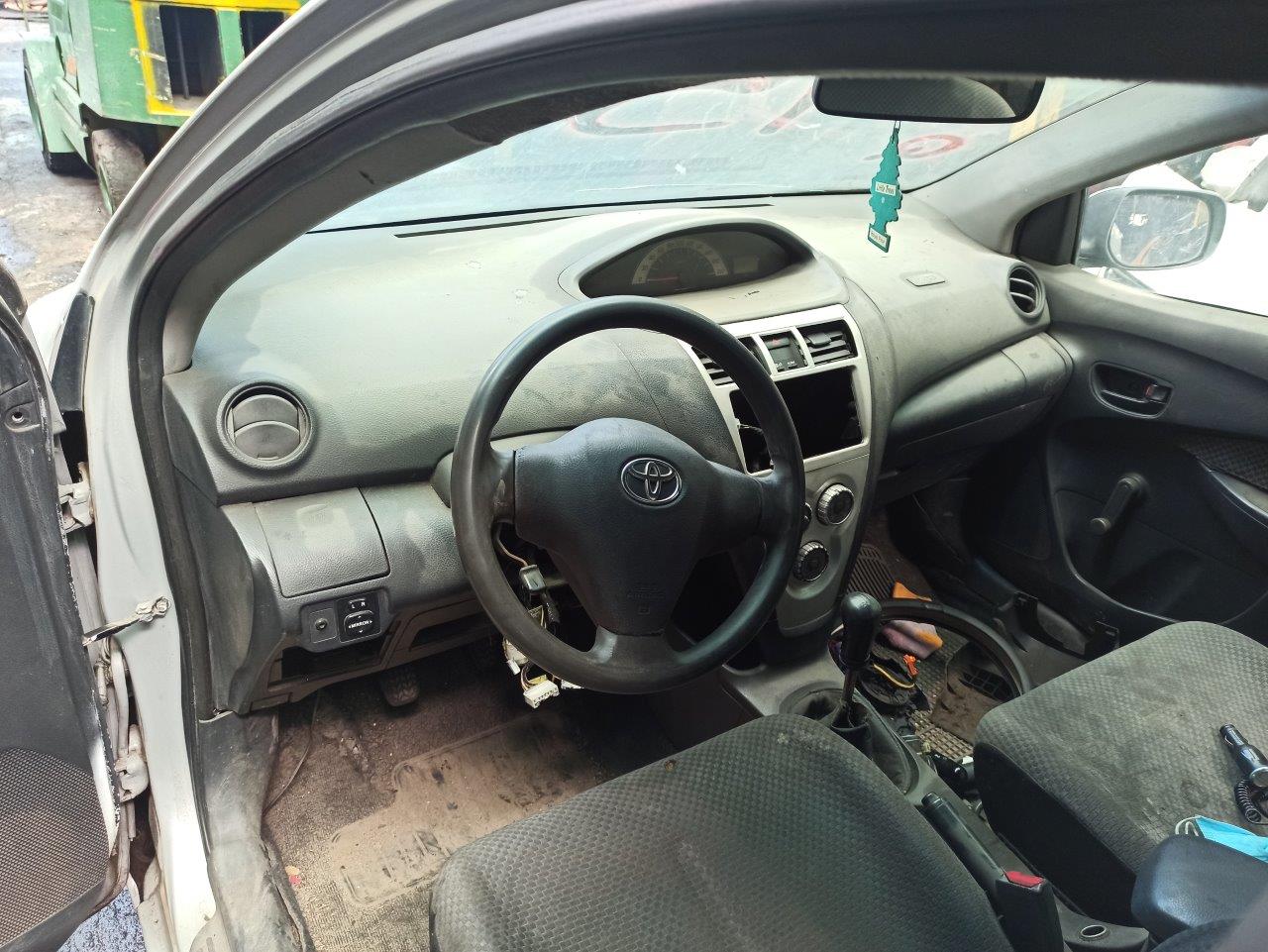  Toyota YARIS 2007    EN DESARME